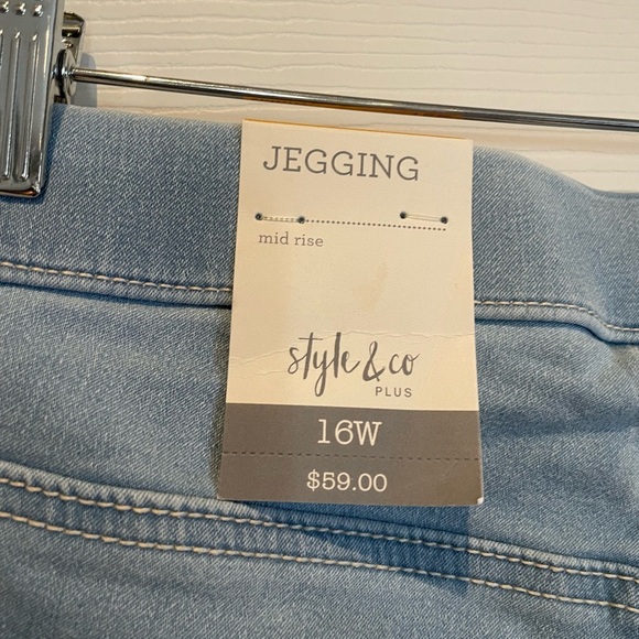 Jean Jeggings - Picture 3 of 3